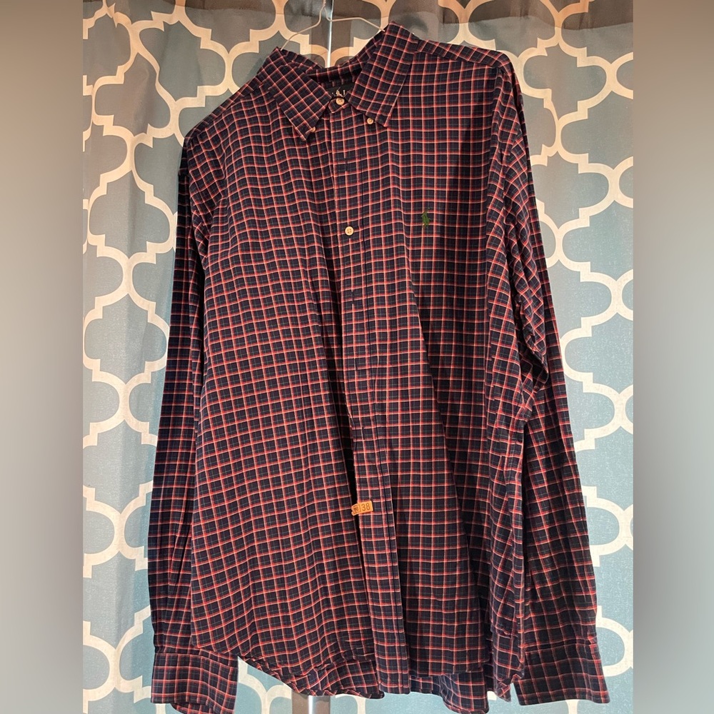 Beautiful Plaid Ralph Lauren Men's button down